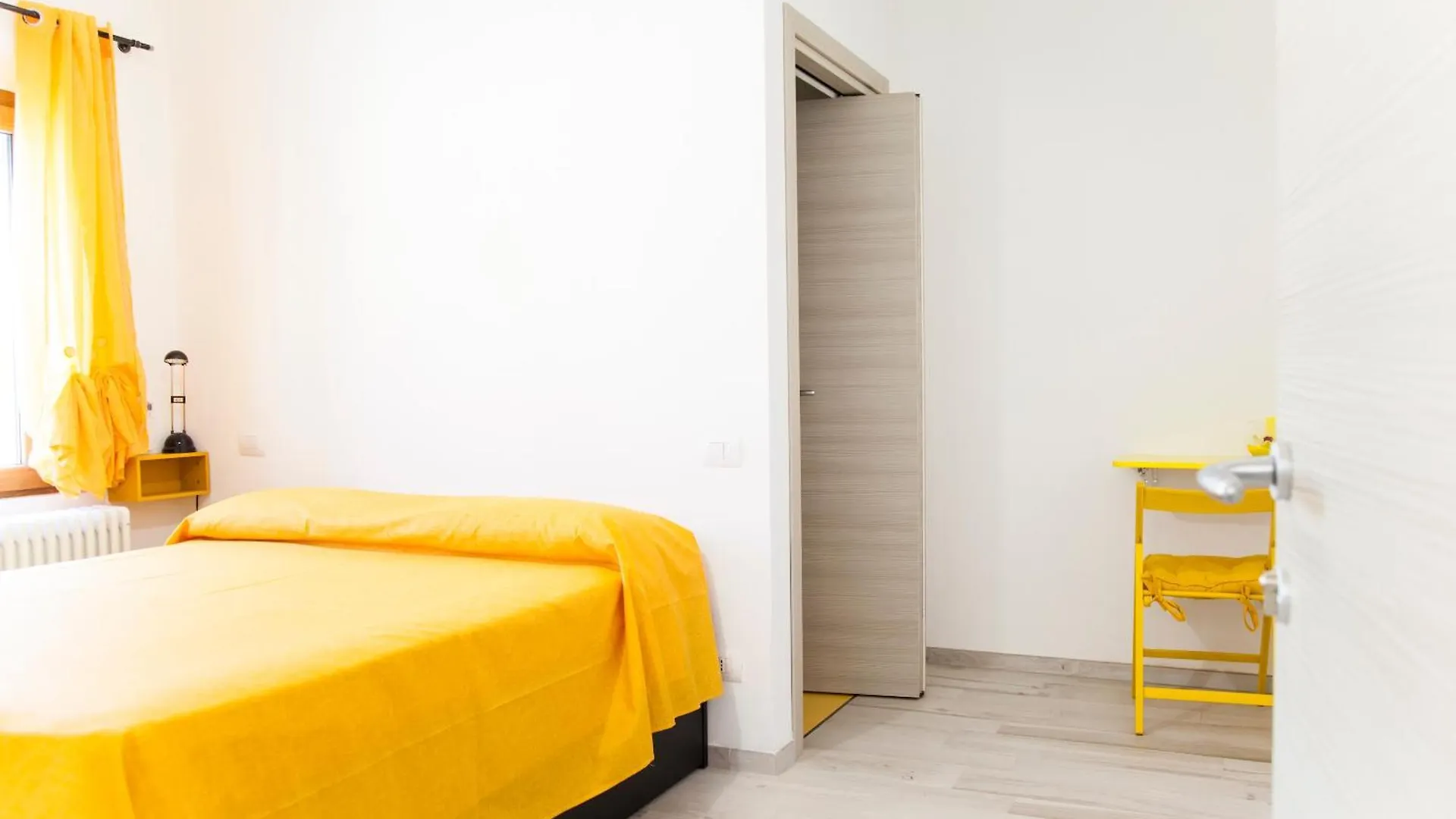 Guest house Yellow Room Pisa